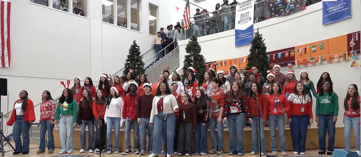 High Tech High School Shines Bright at 2nd Annual Holiday Tree Lighting Celebration